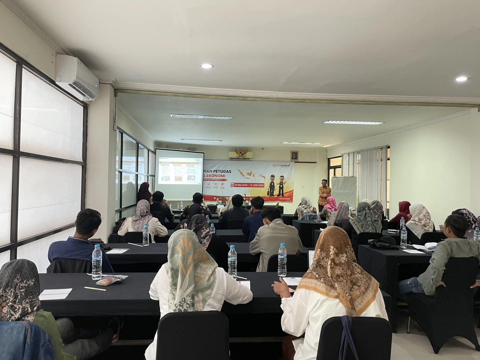 NUSA INDAH MEETING ROOM