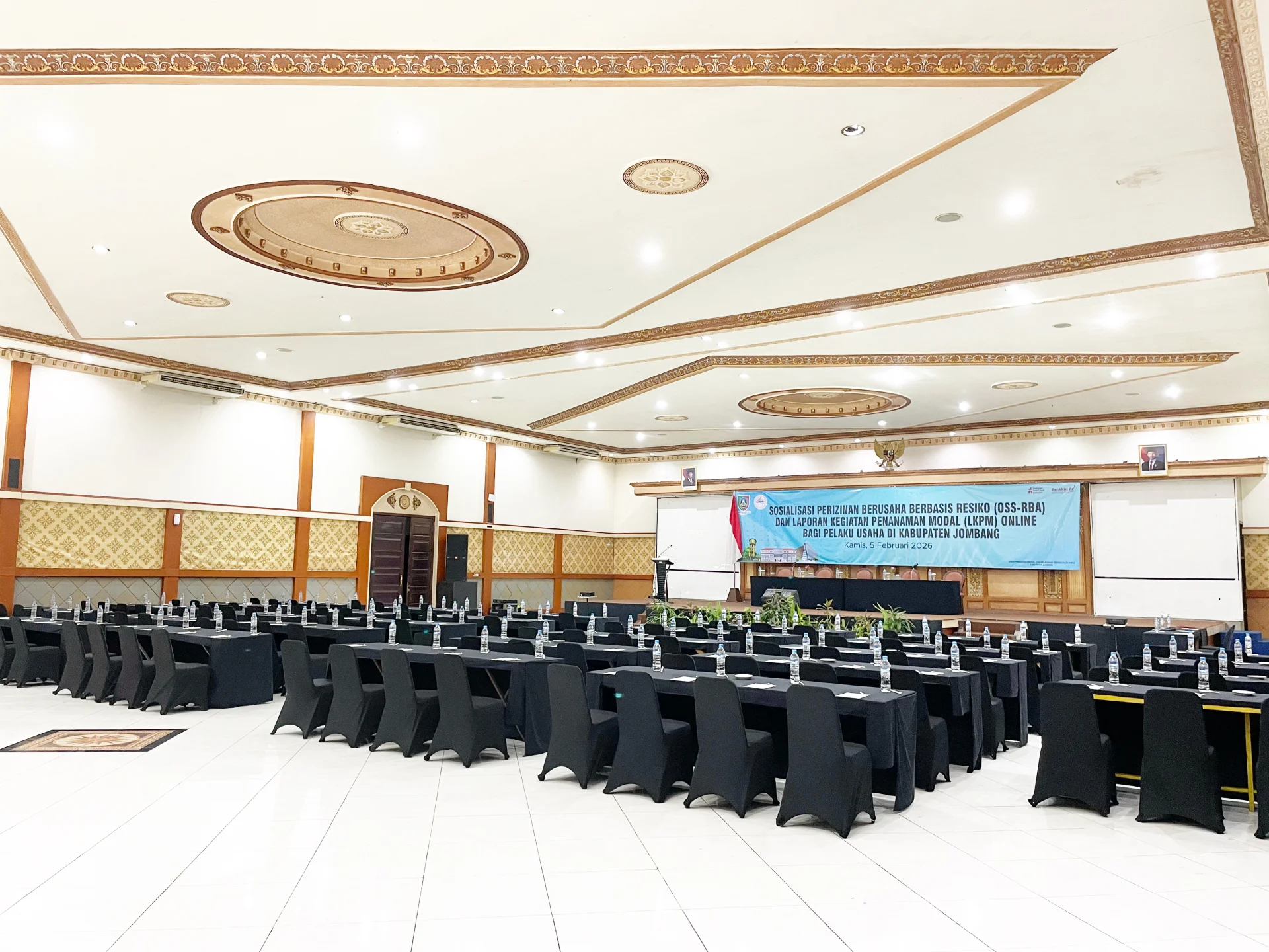 BALLROOM